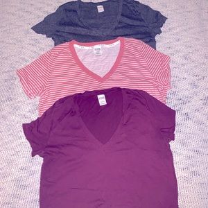 Victoria’s Secret PINK 3 Large V-Neck short sleeve tees